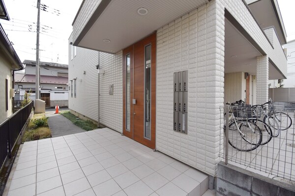 エントランス(エントランス)