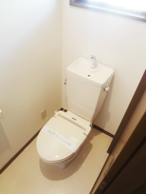 トイレ(♪トイレも大切な空間です♪)