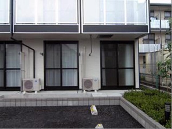 共有部分(★駐車場・バルコニー側★)