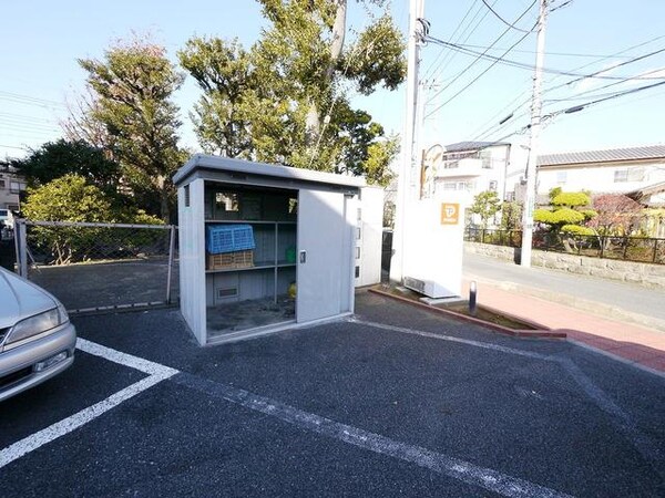 駐車場(駐車場)