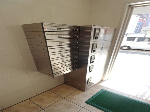 エントランス(エントランス)