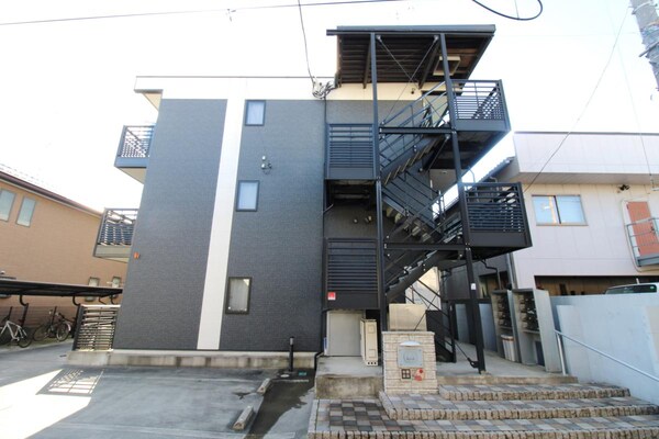 エントランス(外観)