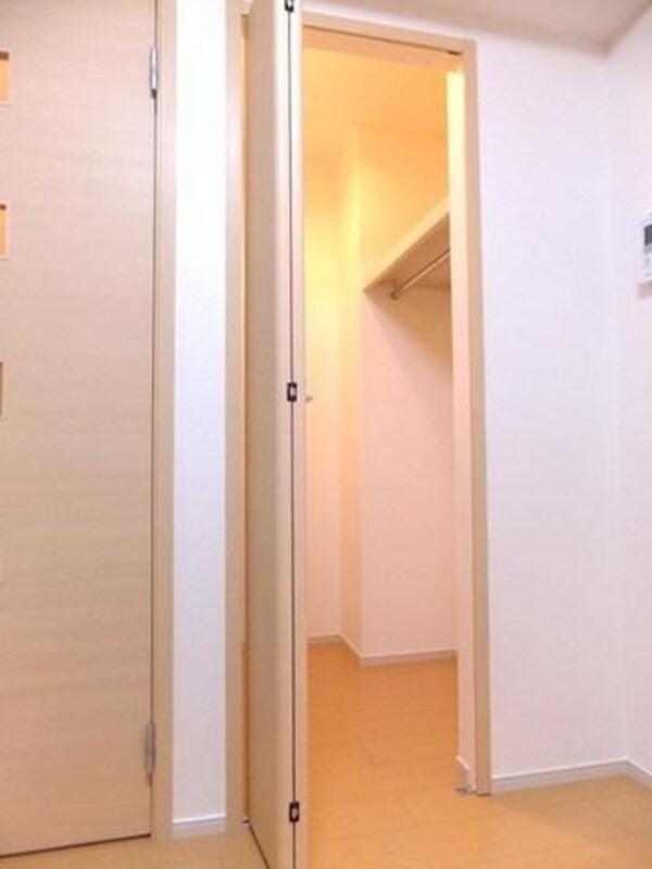 設備(ウォークインクローゼット)