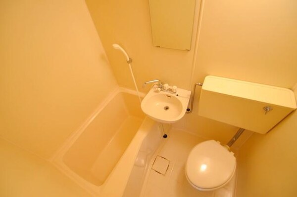 バス／シャワールーム等