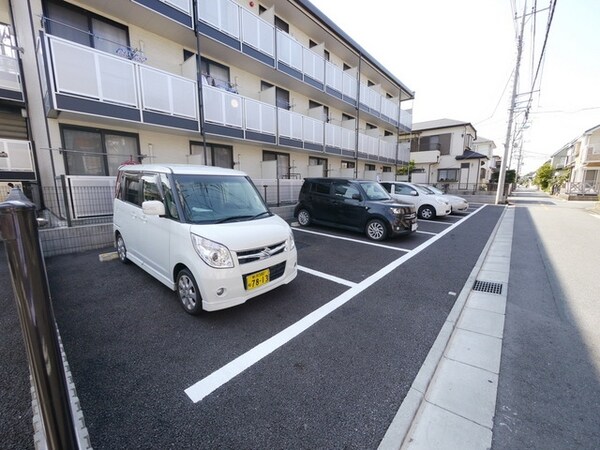 駐車場(★敷地内駐車場★)