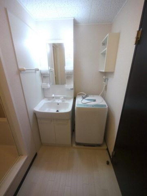 洗面(洗面所と洗濯機★)