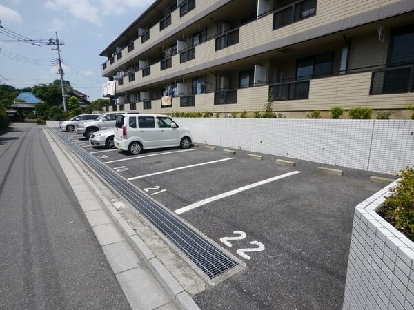 駐車場(駐車場)