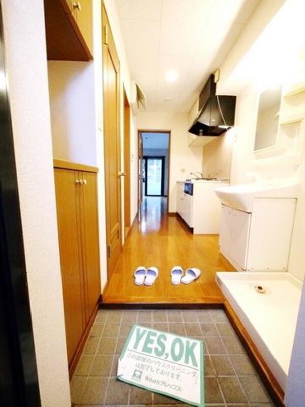 玄関(別部屋参考)