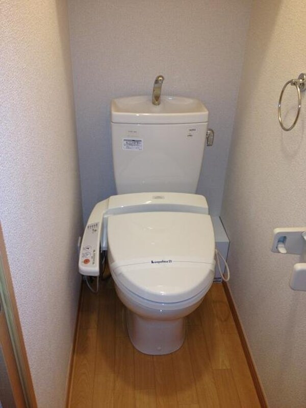 トイレ(設備が現物と異なる場合があります)