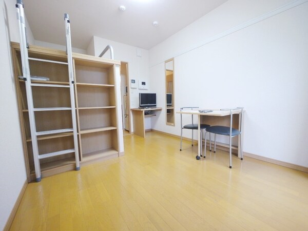 リビング・居室(★ハイベッドのあるお部屋です★)