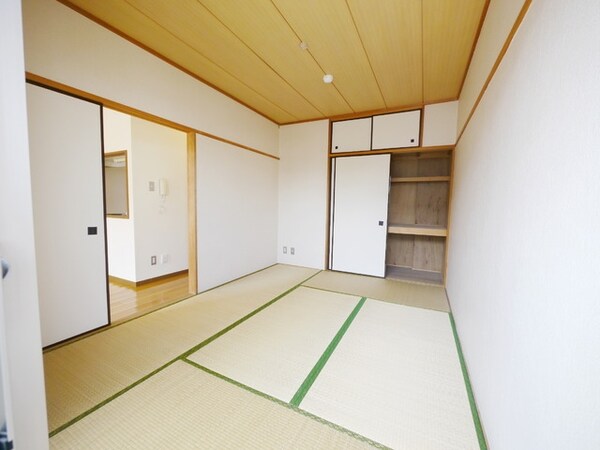 設備(★和室と収納★)