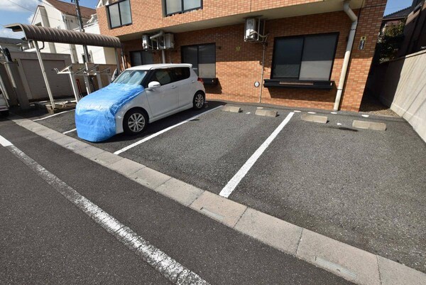 駐車場(駐車場)