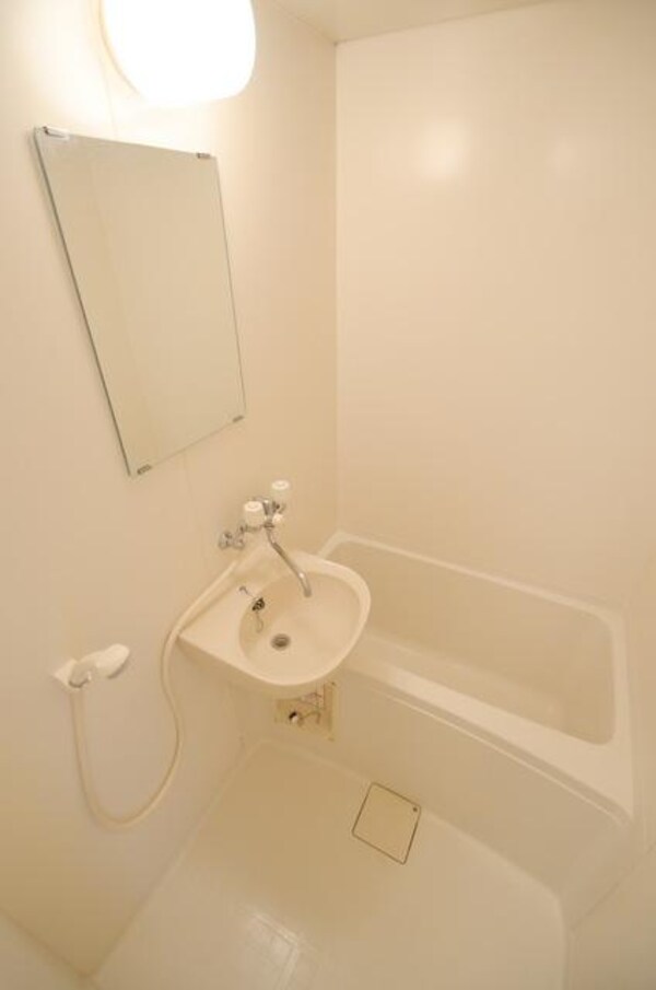 バス／シャワールーム等