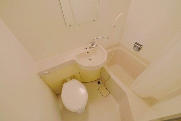 バス／シャワールーム等