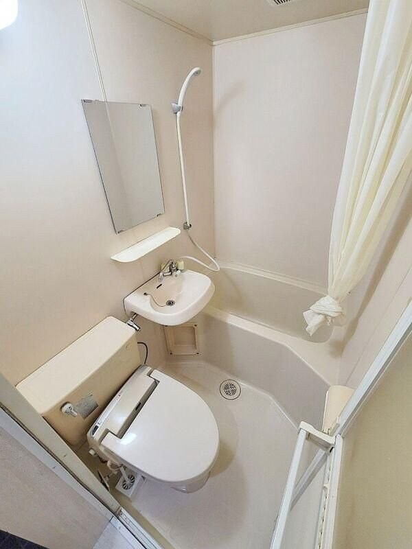 バス／シャワールーム等