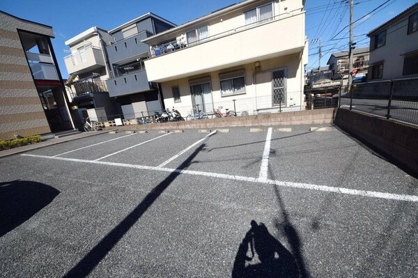 駐車場(駐車場)