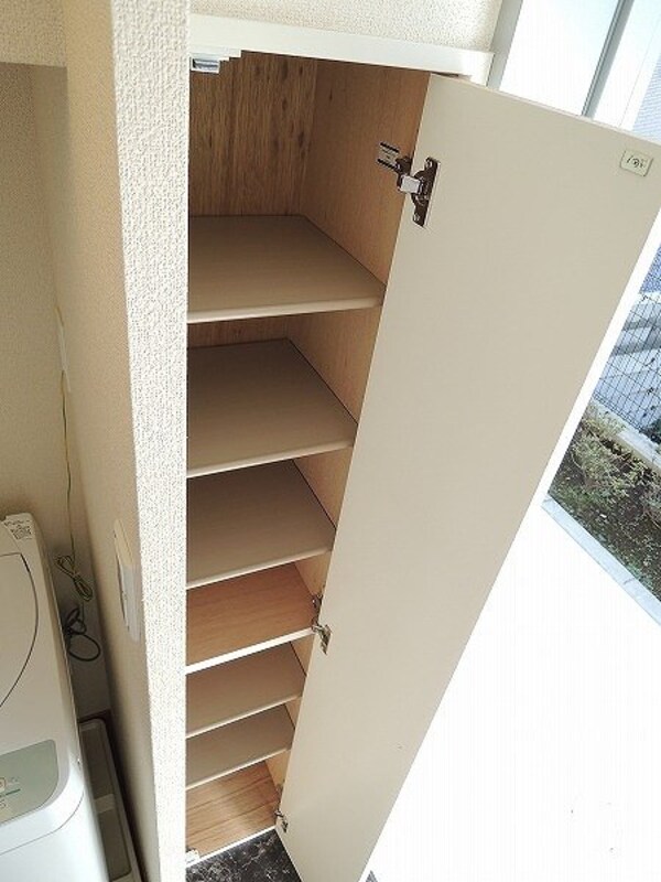 収納(玄関下駄箱)