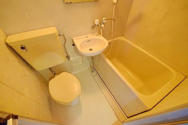 バス／シャワールーム等