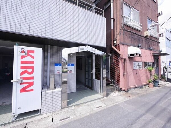 エントランス