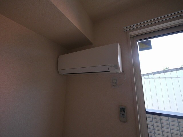 物件内観写真12　(エアコン)