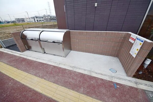 その他(ゴミ置き場)
