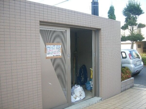 設備(ゴミ捨て場)