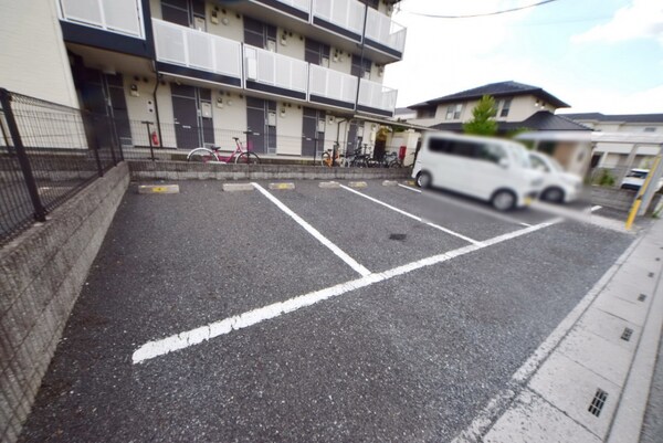 駐車場(駐車場)