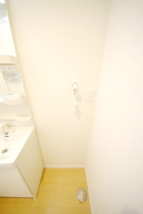 その他(室内洗濯機置場)