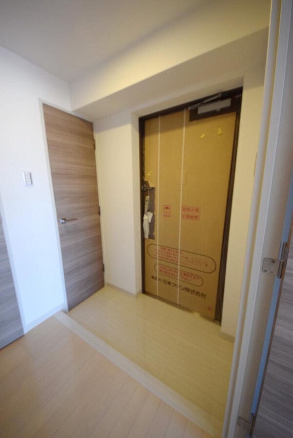 玄関(☆お部屋探しはタウンハウジング東京赤羽店へ☆)