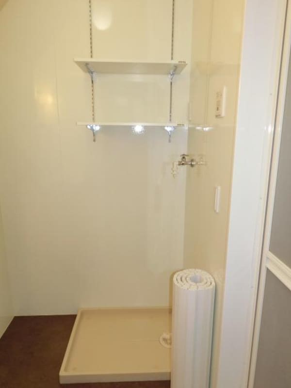 設備(室内洗濯機置場)