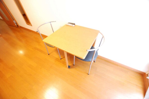 その他室内・内装(※1Ｆはフローリング　2Ｆは絨毯使用です。)
