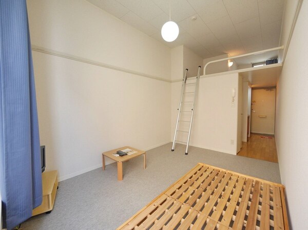 リビング・居室(※家具・家電なし)