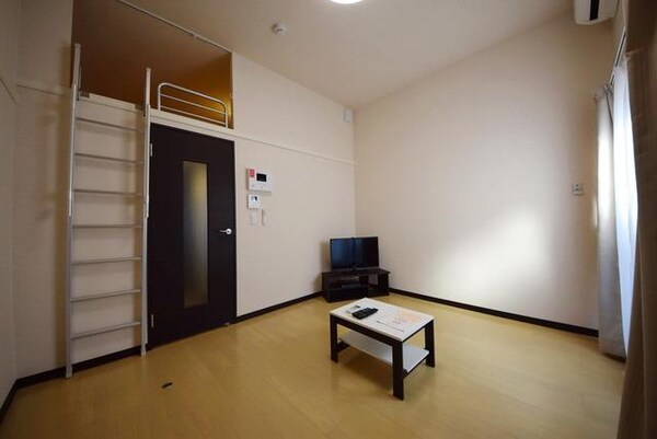リビング・居室(★家具・家電付き★)