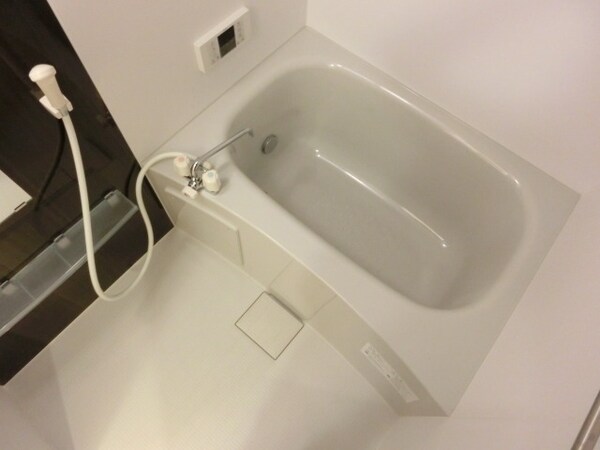 バス／シャワールーム等(追焚完備のバスルーム)