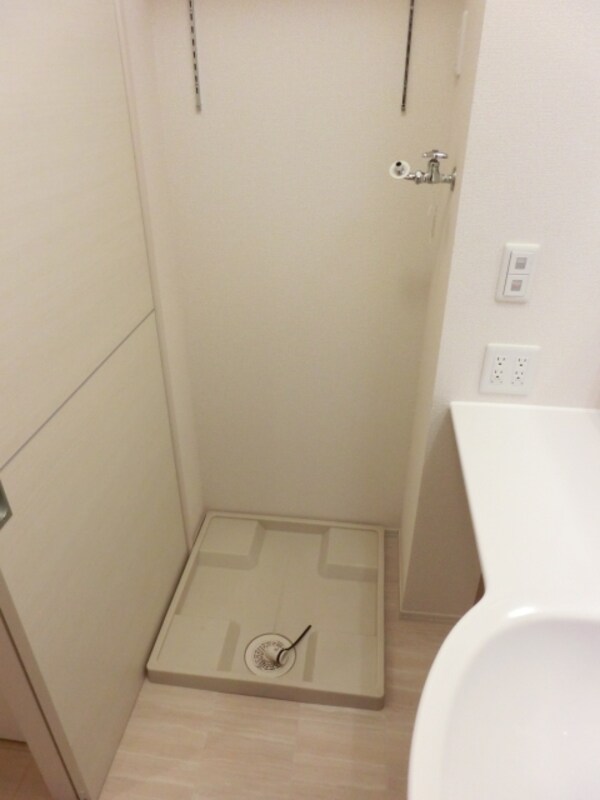 設備(室内洗濯機置場)