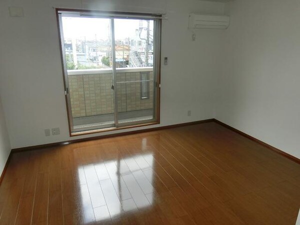 リビング・居室(洋室11帖)