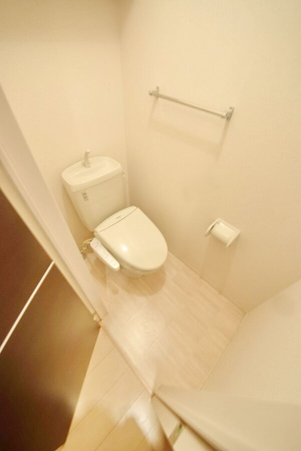 トイレ(トイレ)
