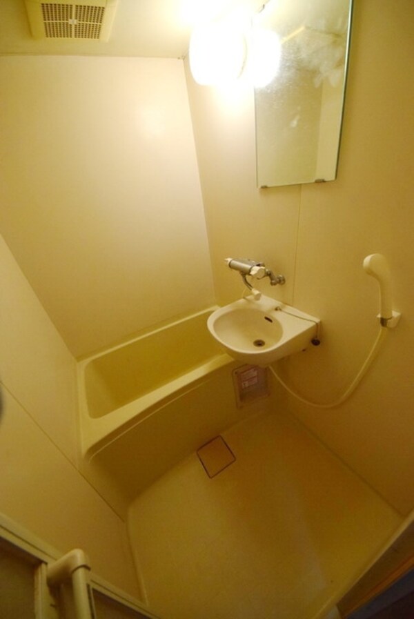 バス／シャワールーム等