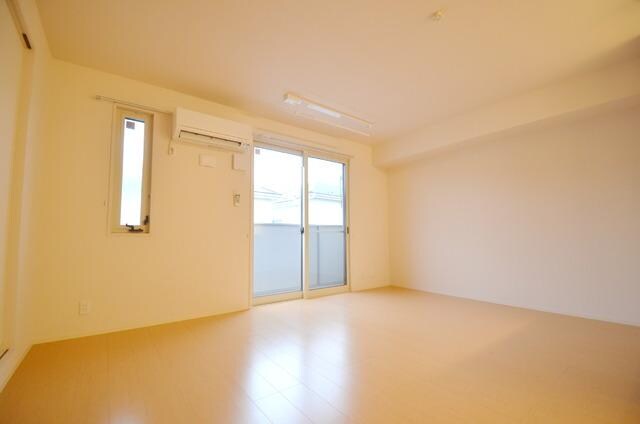 物件内観写真12　(同一タイプ)