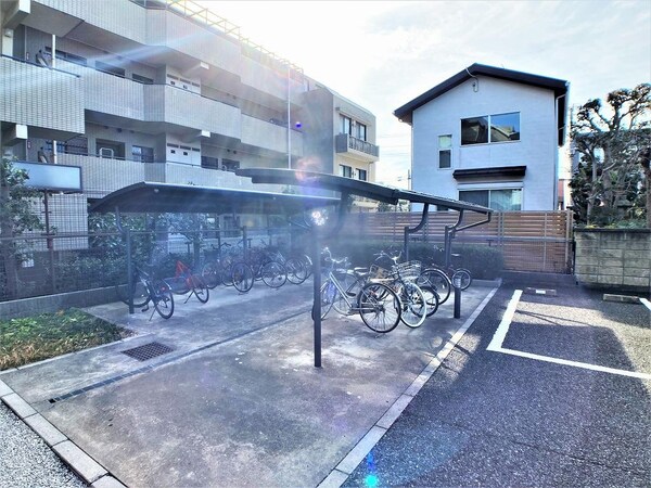 その他(駐輪場)
