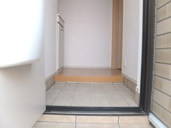 玄関(玄関シューズＢＯＸ付)