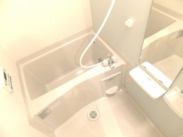 バス／シャワールーム等(バスルーム)