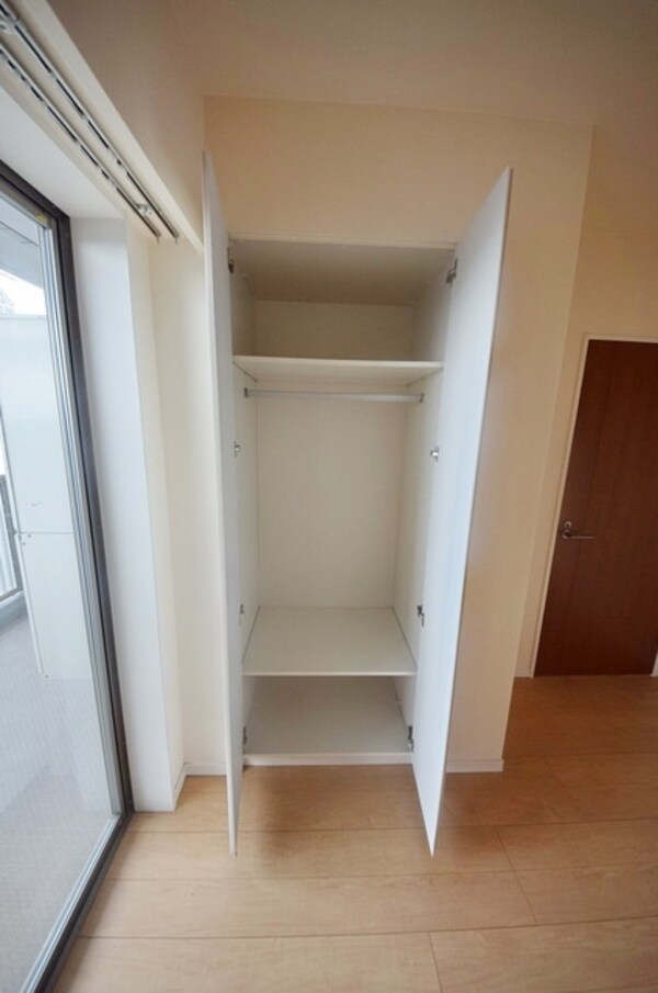 収納(別タイプのお部屋写真です)