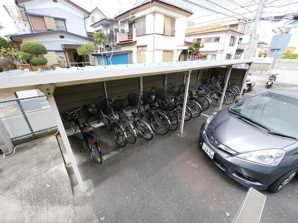その他(★屋根付き駐輪場★)