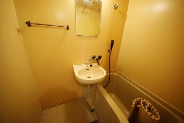 バス／シャワールーム等