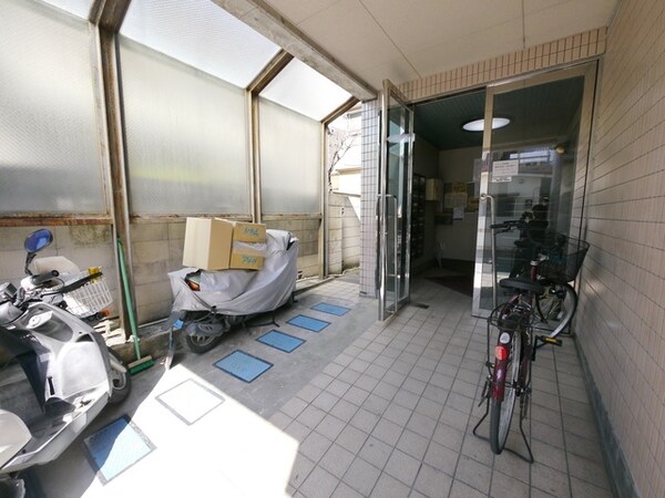エントランス
