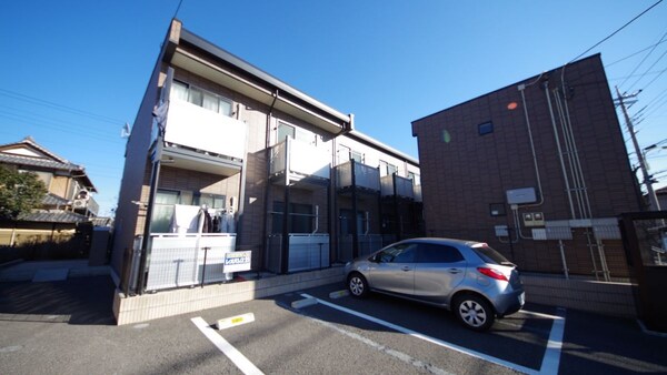 外観(駐車場)