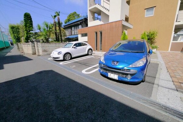 駐車場(駐車場)