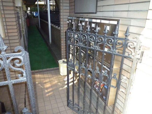 エントランス(エントランス)