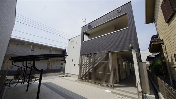 エントランス(エントランス)
